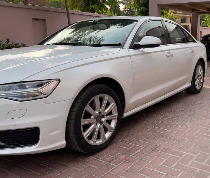 Audi A6 2016 1