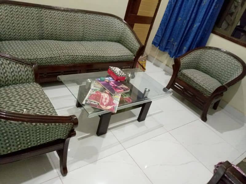 urgent sale five seater sofa set 1