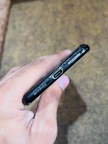 Google Pixel 4XL 6-128 3