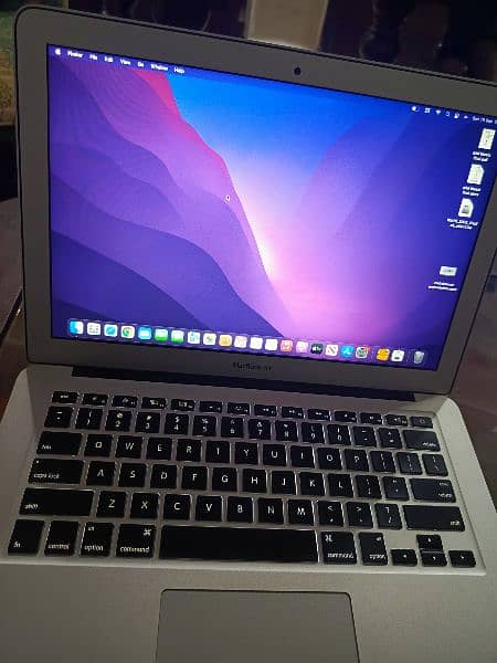 MacBook Air Early 2015 13" 4