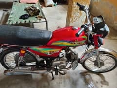 I m selling Unique 2022 model red colour is num p rabta krn03122013155