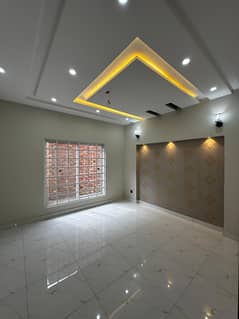 5 Marla Brand New House For Sale And Direct Meeting With Owner In Park View City Lahore. 0