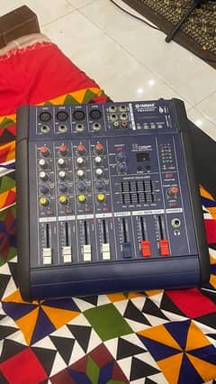 Yamaha 4 Channel Stereo Mixer PMX402DU