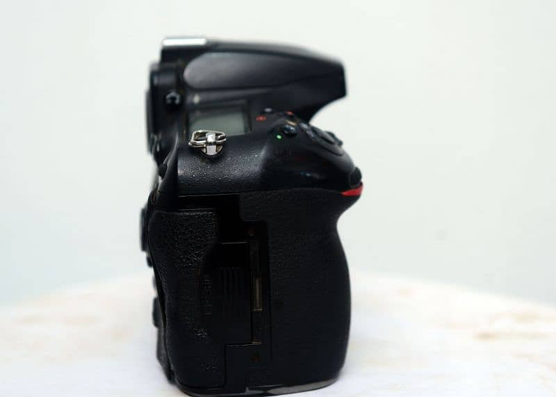 Nikon D810 Condition 10/8 Urgently Sale 2