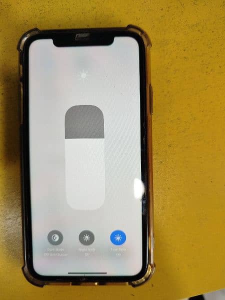 iphone 11 jv 64gb Rs 55,000 2