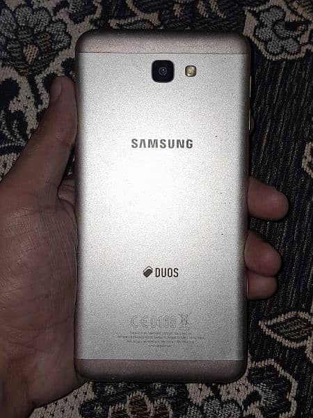 samsung galaxy j7 2