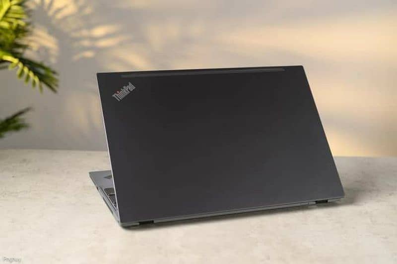 Lenovo Thinkpad P15s Core i7 - 11 Gen 8