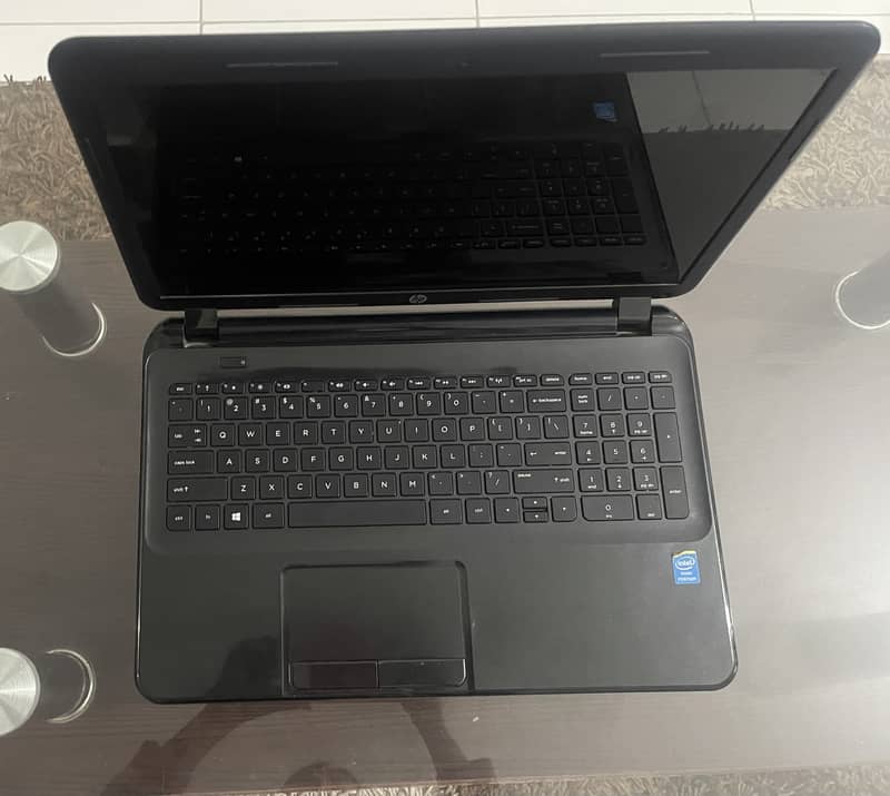 HP Laptop 1