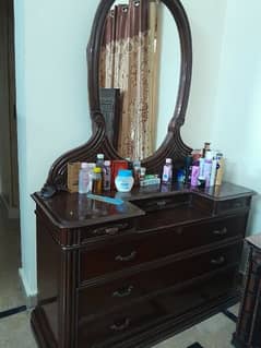 Vactoria real Tali wood dressing table for sale