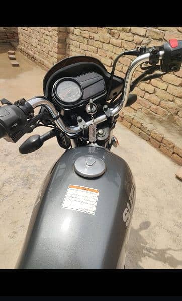 Suzuki 110 s self start 2