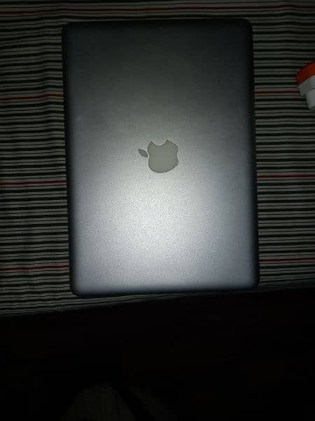 macbook pro 0