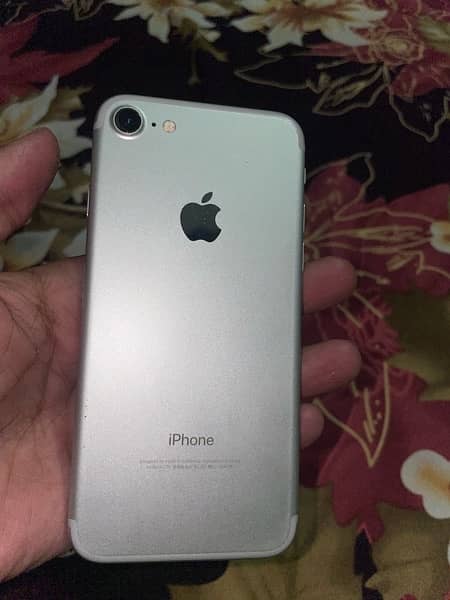 iphone 7 128gb officially pta approved 5