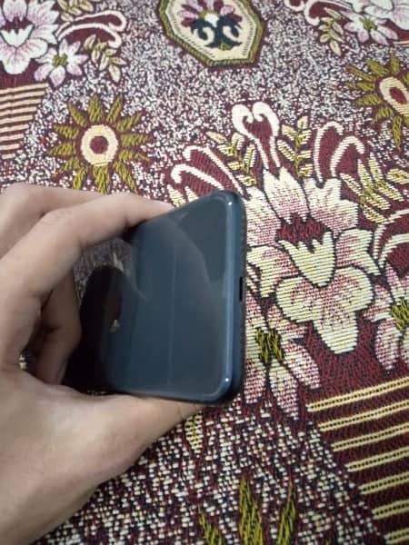 IPhone se 2020 (FU)+Deal Urgent Sell 6