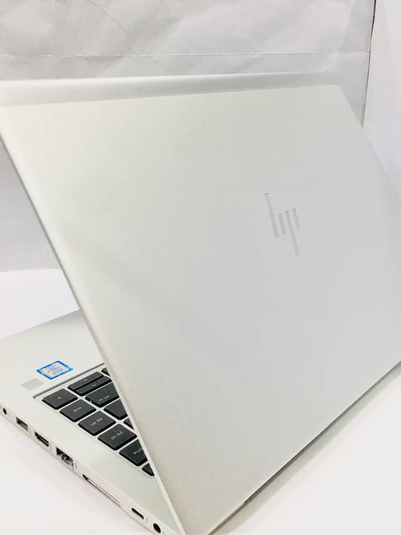 Hp 840g5 EliteBook laptop 0