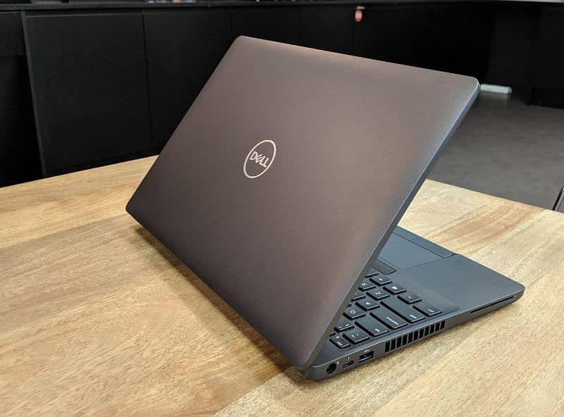 Core i7 8th Gen Dell Latitude 5500 2