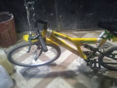 Ghar jamkar cycle my contact number+92 305 3415338