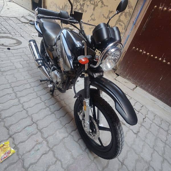 Yamaha YBR 125 G urgent sale 8