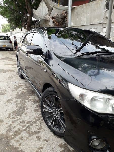 Toyota Corolla Altis 2011 9