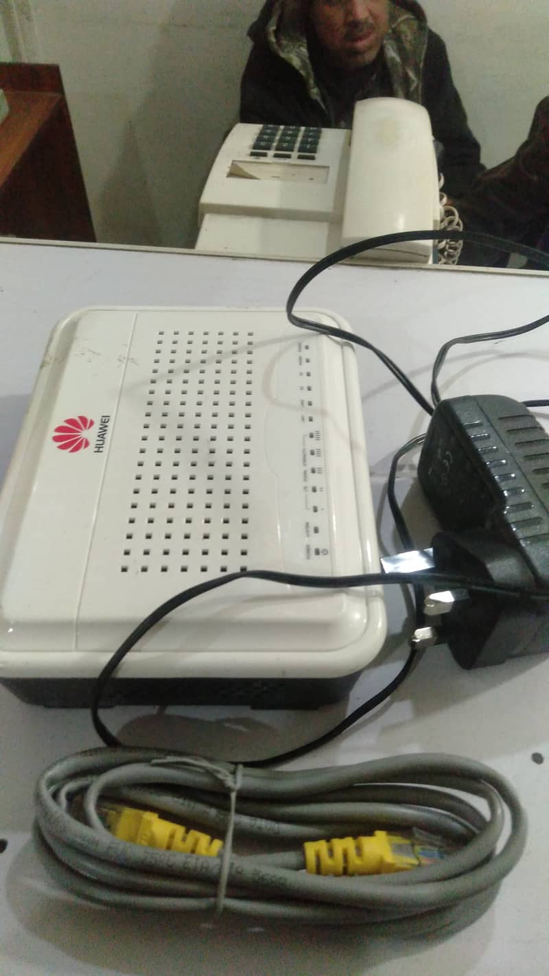 Huawei B2338 full set 4G Lte unlocked  sim router all Sims supported 2