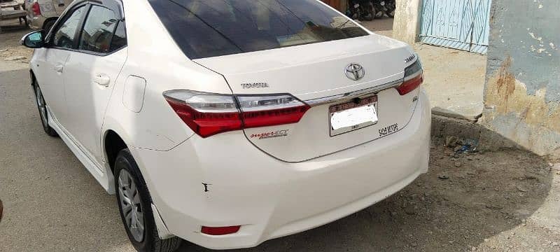 Toyota Corolla GLI 2020 Automatic 1