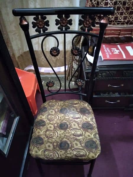 Dining Table With 6 Chairs (Condition Like New) 1