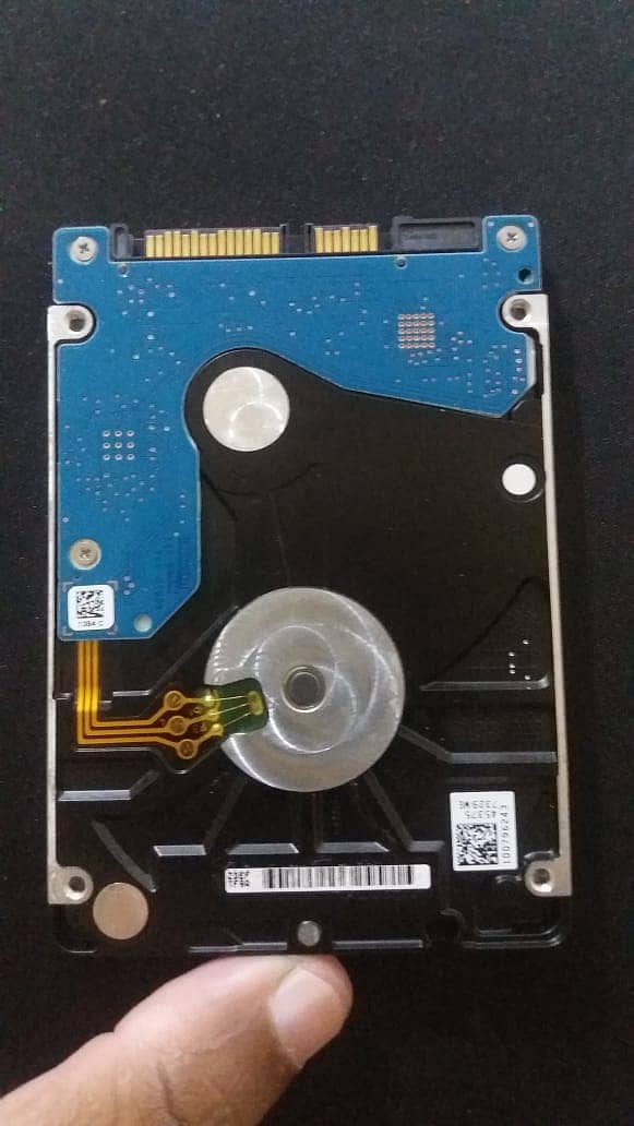 Seagate 1TB Laptop HDD (Whatsapp 0339 6233342) 1