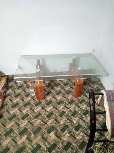 Centre table for sale 0