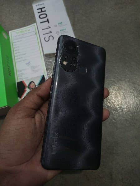 Infinix hot 11 s 6