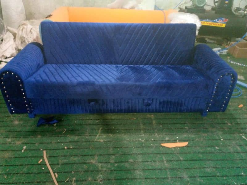 sofa new 3seater . . . 0