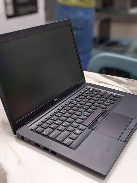 Dell latitude E7490
 Intel core i5 8th generation high end Ultrabooks 3