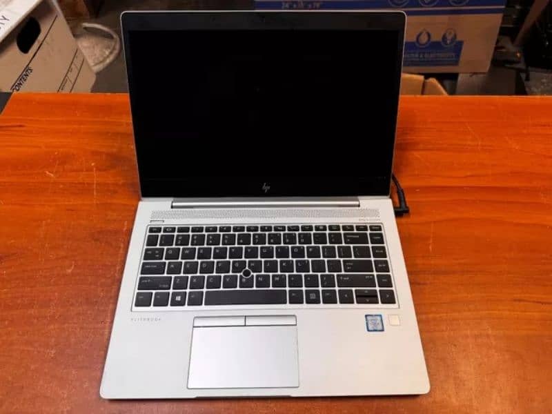 Hp elitebook 840- G6, 
intel core i5, 8th gen / Quadcore Processor 0