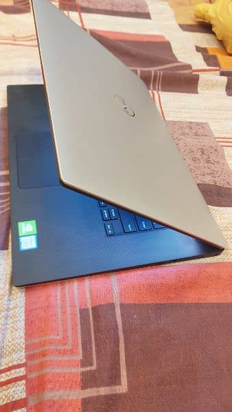 Dell xps 15 7590 core i9 9th Gen touchscreen gtx 1650 graphics Rs215 16