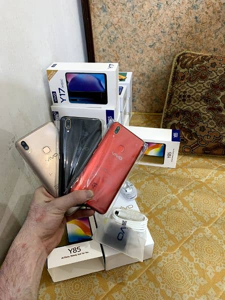 Original Vivo y85 4/64 pta approved stock available 03000/116519 3