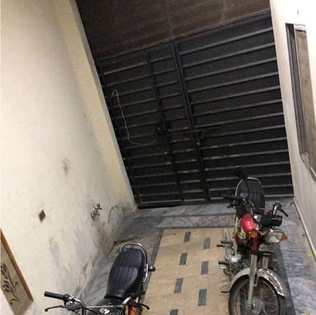 Corner House For Sale In Allama Iqbal Town 5