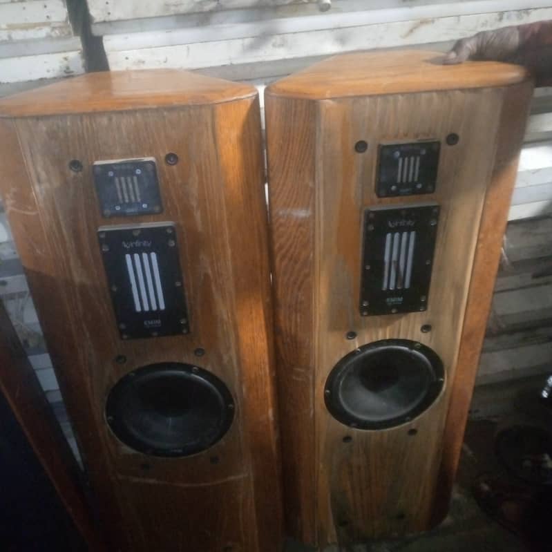 hi end speakers 16