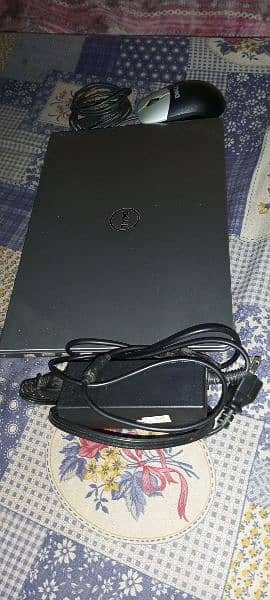 Dell laptop cori5 6th generation. 1