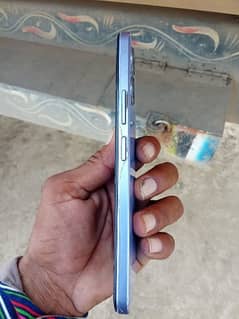 vivo y 17s  4 month warranty available