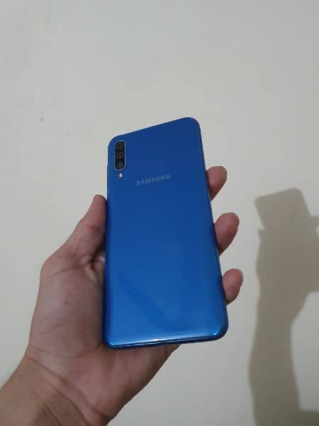 samsung A50 3