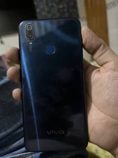 Vivo y11