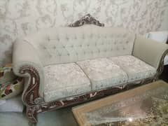 7 seater sofa set for sale look like new.