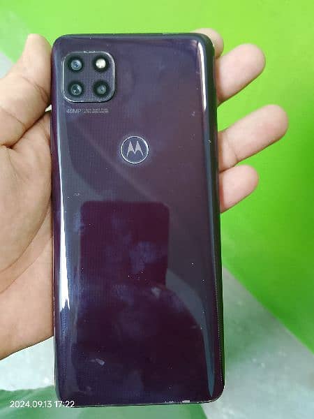 Moto One 5G Ace 2