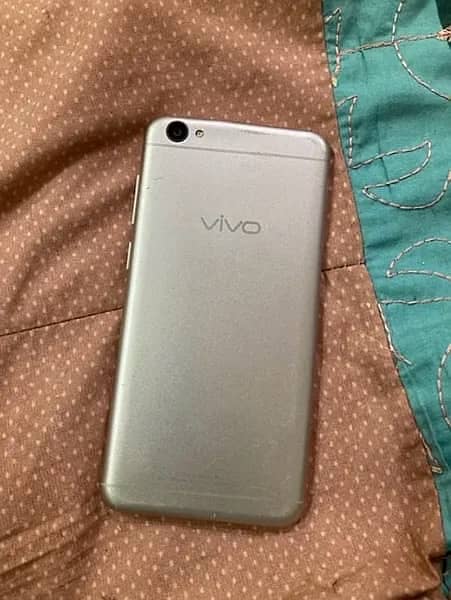 Vivo Y55A Read ad first 1