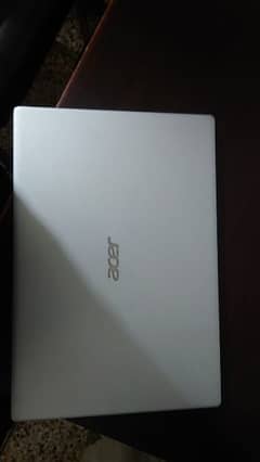 Acer Amd athlon silver 3050u