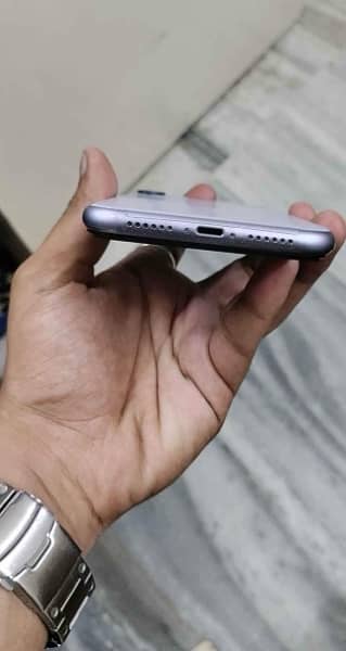 iphone 11 64 gb pta approved 2