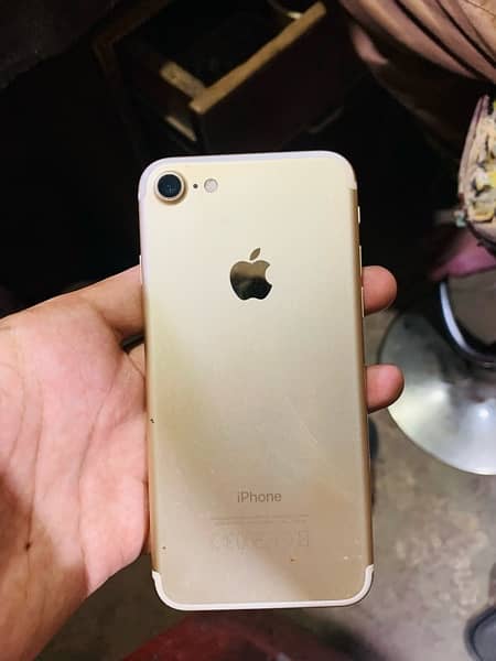 iPhone 7 32Gb 2