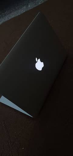 Macbook