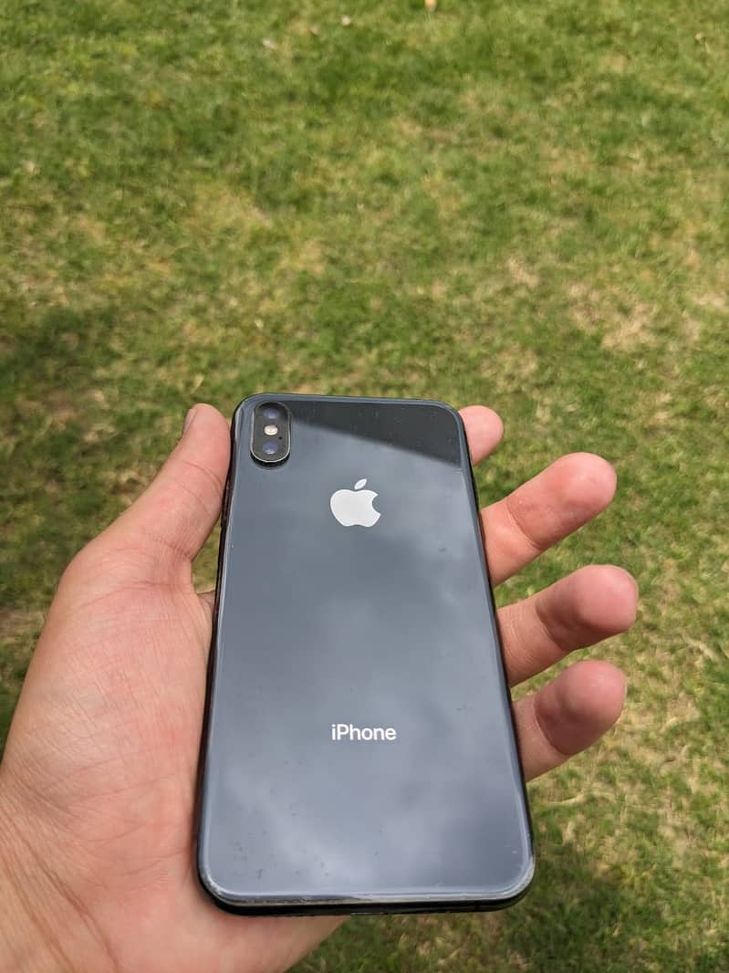 iPhone XS Non-PTA 256GB 10/10 6