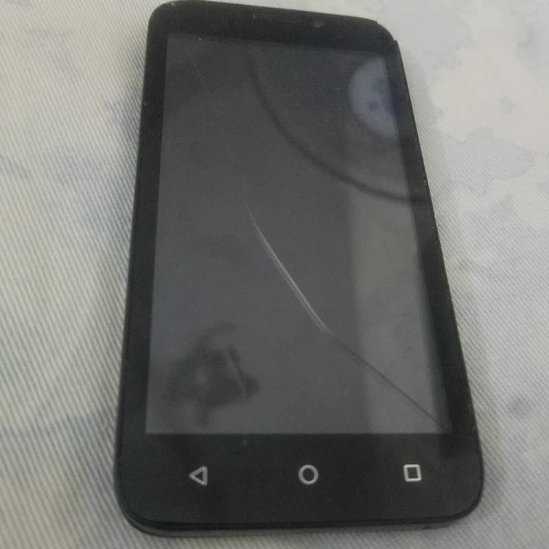 Huawei Y560-U02. Dual SIM, 1/8 GB. PTA. O3244833221 9