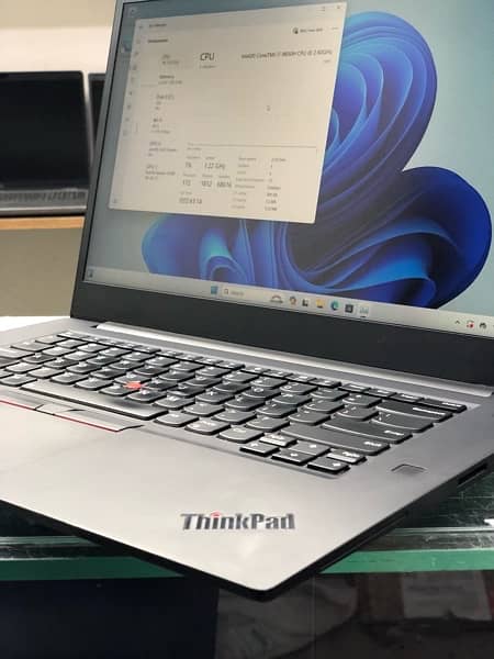 LENOVO THINKPAD P1 (Gen 2) 7