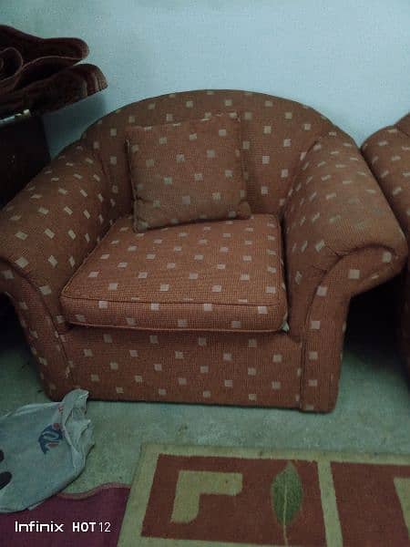 Sofa for urgent Sale Just as new 4